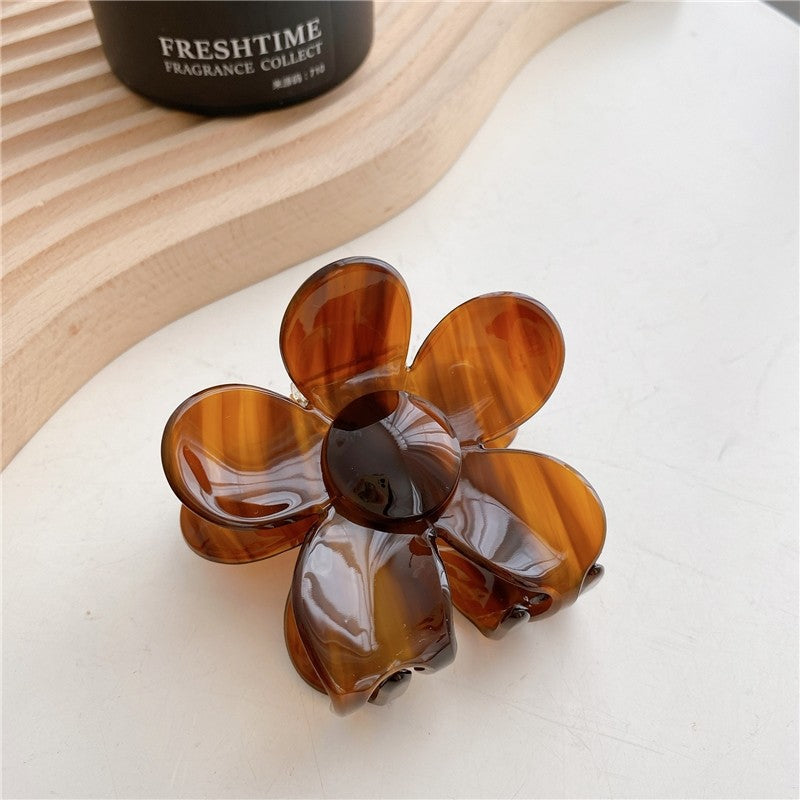 Solid Color Floral Tie-Dye Claw Clip