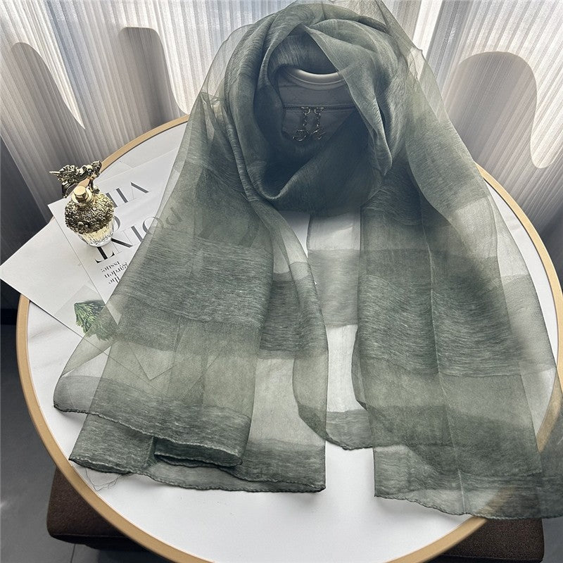 Fashion Plaid Scarf With Gold Trim