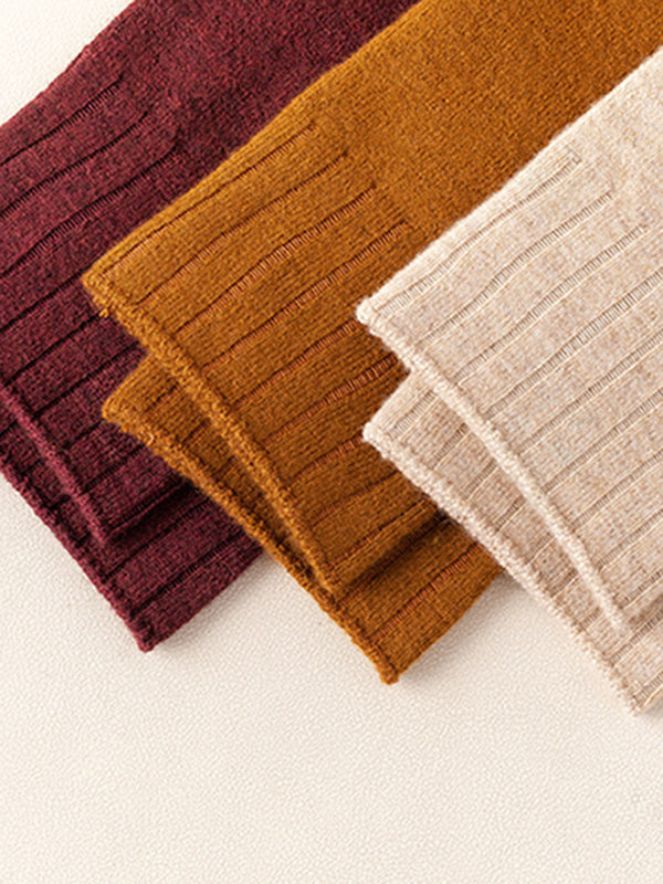 Casual Breathable Solid Color Mid-Calf Socks