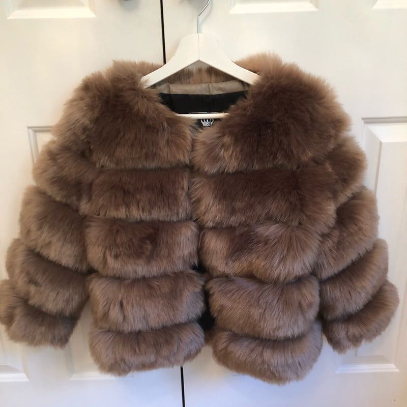 Fashion Faux Fur Short Coat for Women