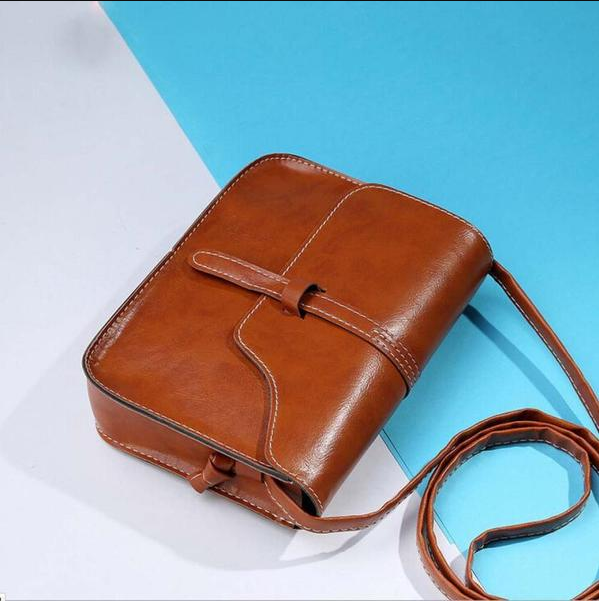 Vintage Leather Crossbody Shoulder Bag - Retro Minimalist Messenger Bags