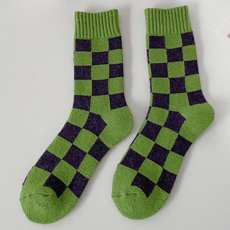 Women's Checkerboard Mid Calf Socks