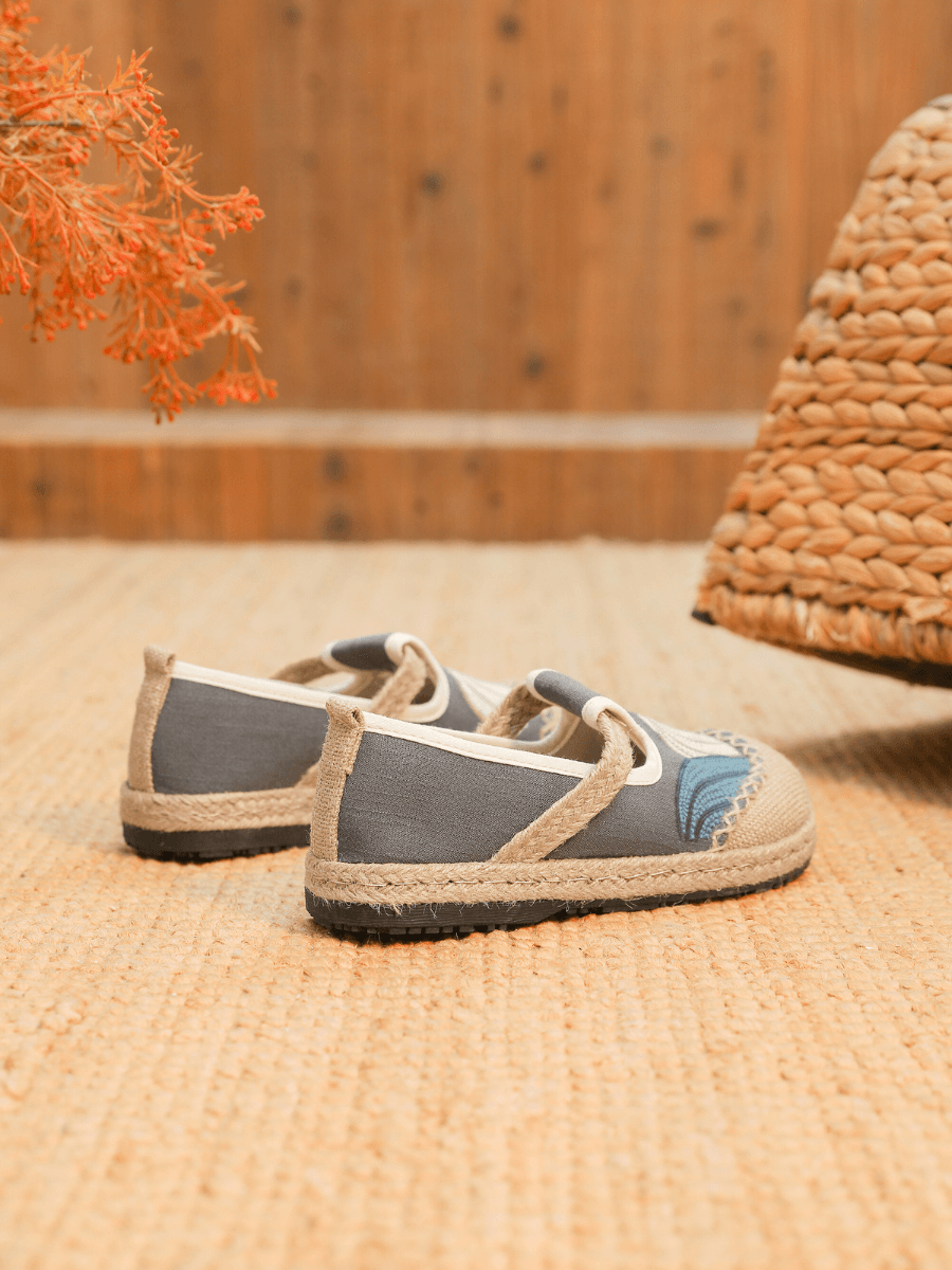 Pumpkin Kiss Embroidered Linen Loafer - Grey