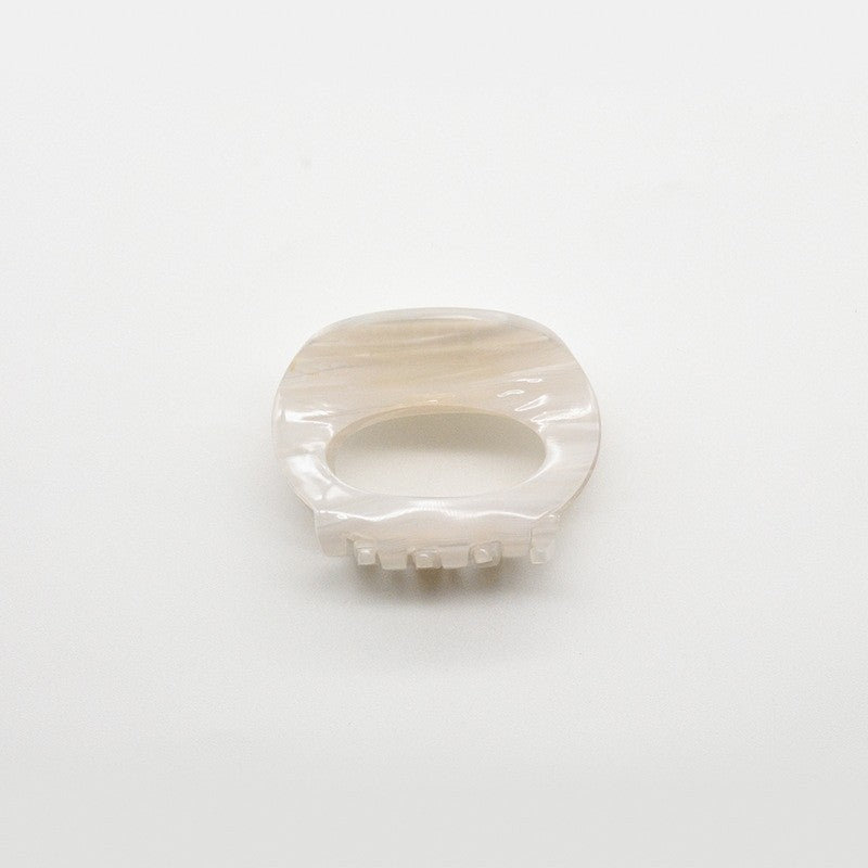 Hollowed Round Hair Claw Clip