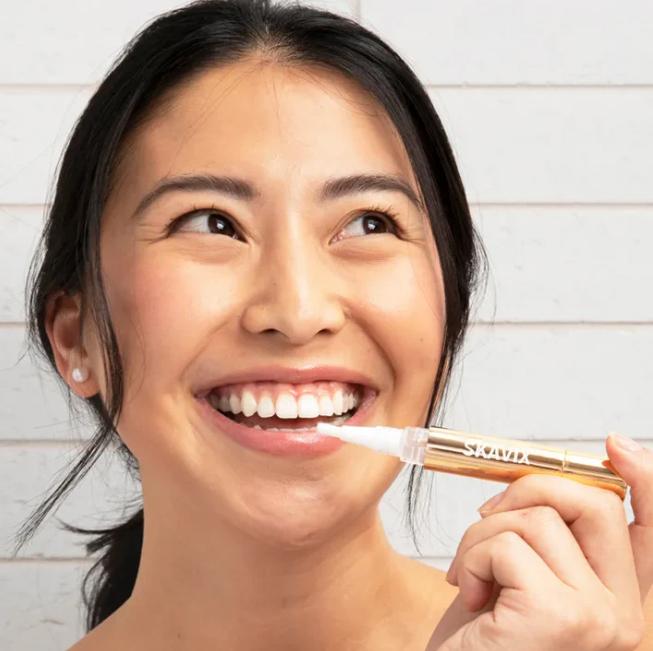 LumiWhite Serum Pen - Your Dual-Action Whitening Solution - 1+1 FREE