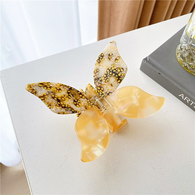 Butterfly Color Matching Tie Dye Claw Clip