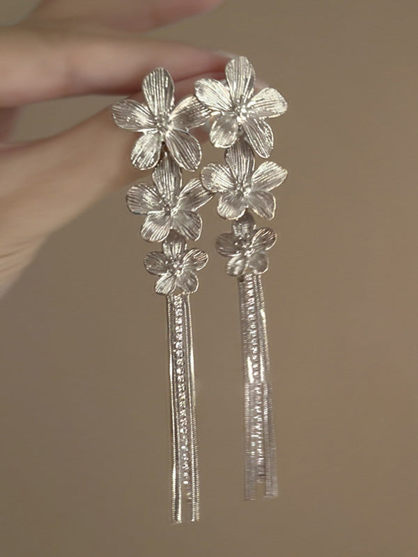Flower Shape Tasseled Drop Earrings