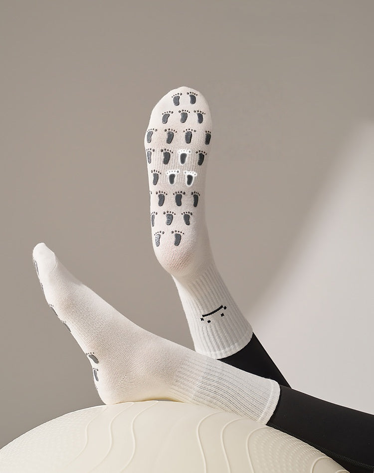 Women Non-Slip Grips Socks 3 Pairs/Pack