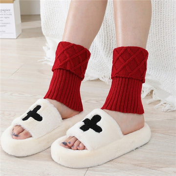 Short Diamond Knit Knee High Leg Warmers