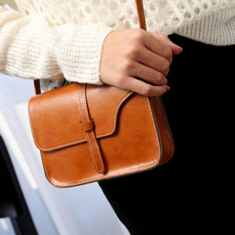 Vintage Leather Crossbody Shoulder Bag - Retro Minimalist Messenger Bags