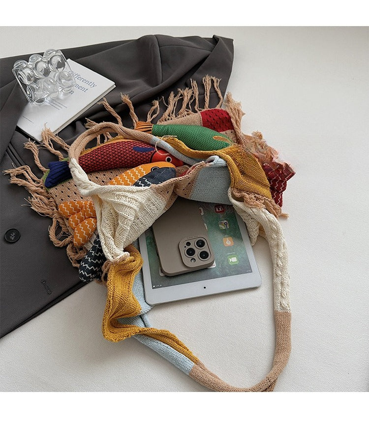 Patchwork Knit Shoulder Bag with Checkered Design