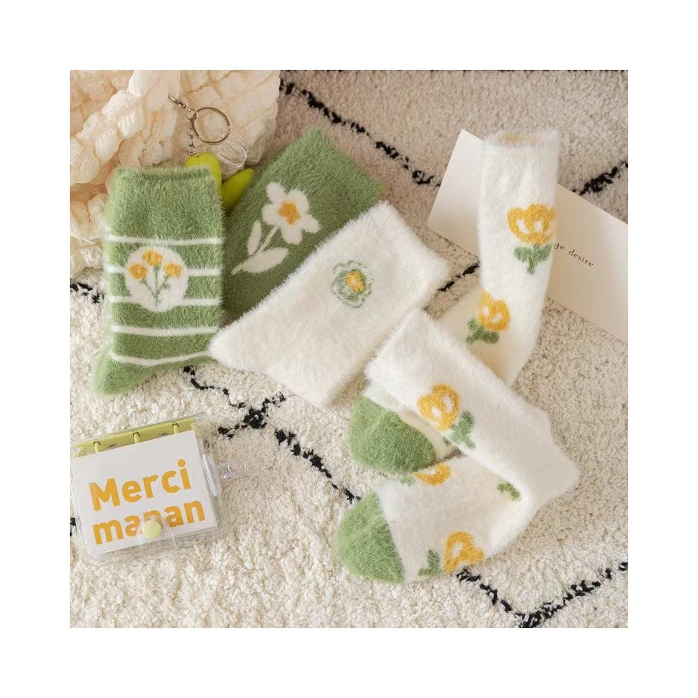 Cute Floral Printed Coral Fleece Thickened Warm Socks