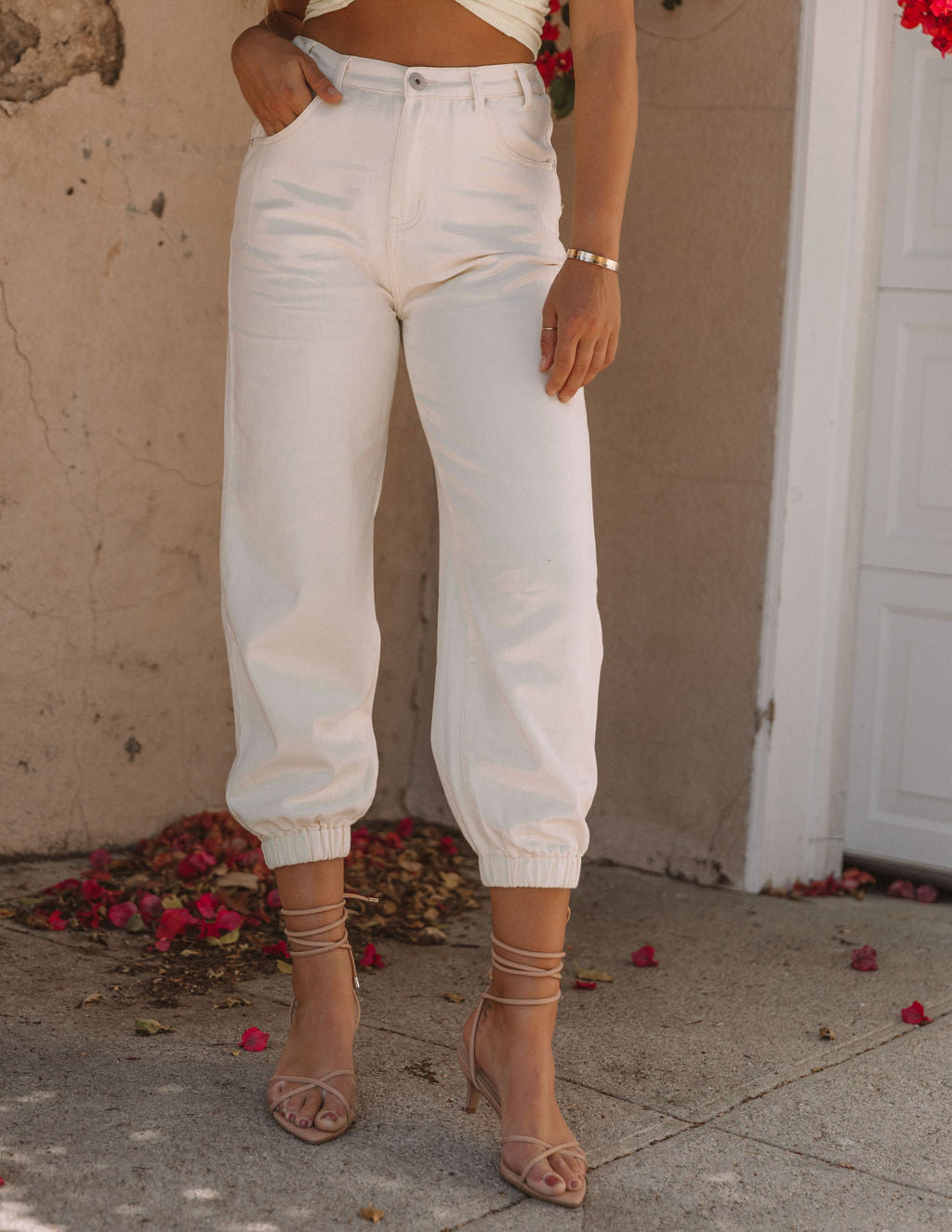 Mara Vintage Wash Denim Joggers - Ivory