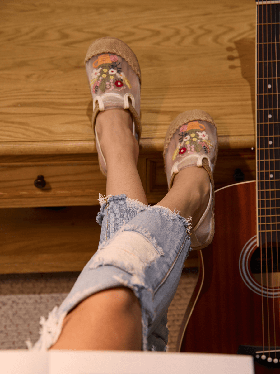 Gracelynn Floral Embroidered Mesh Loafer