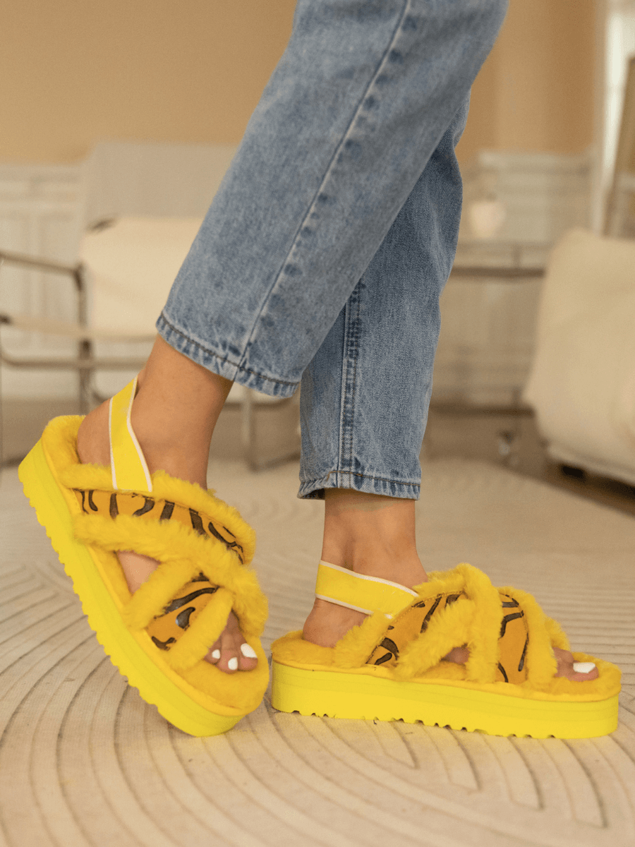Roar Wool Lined Criss-Cross Strap Slipper - Yellow