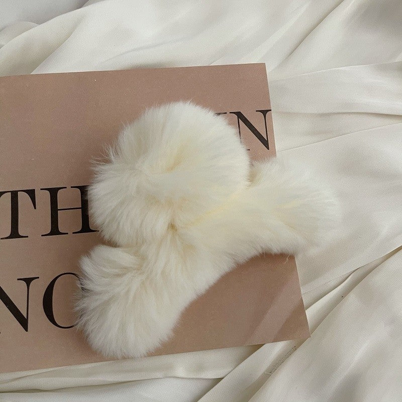 Fashion Solid Furry Hair Claw Clip