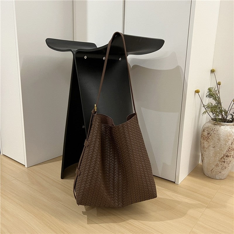 Large Capacity Single Shoulder Crossbody Woven Bag