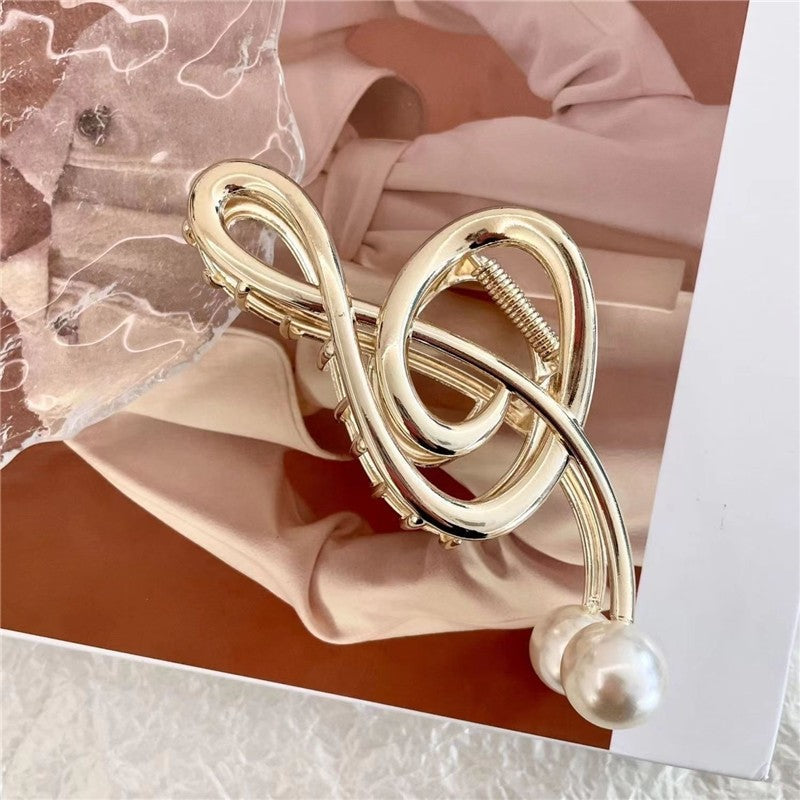 Note Simple Pearl Claw Clip