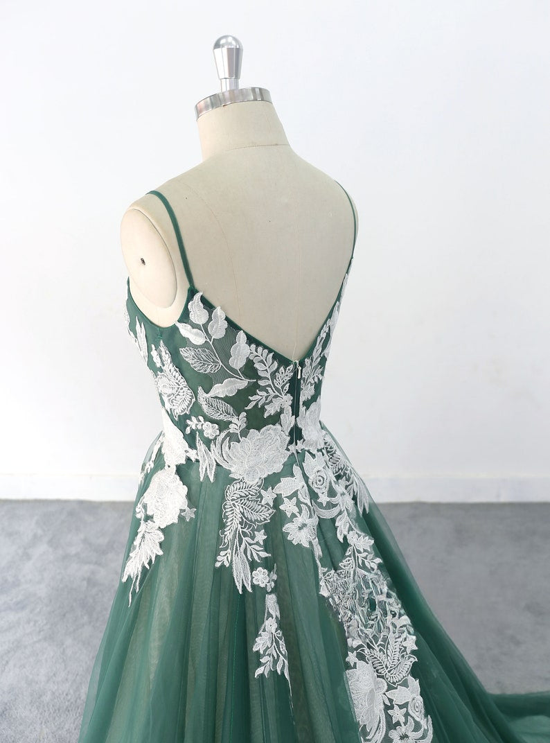 Fairy Dark Green Lace Wedding Dresses