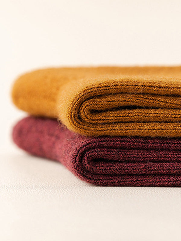 Casual Breathable Solid Color Mid-Calf Socks