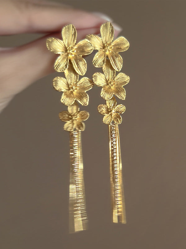 Flower Shape Tasseled Drop Earrings