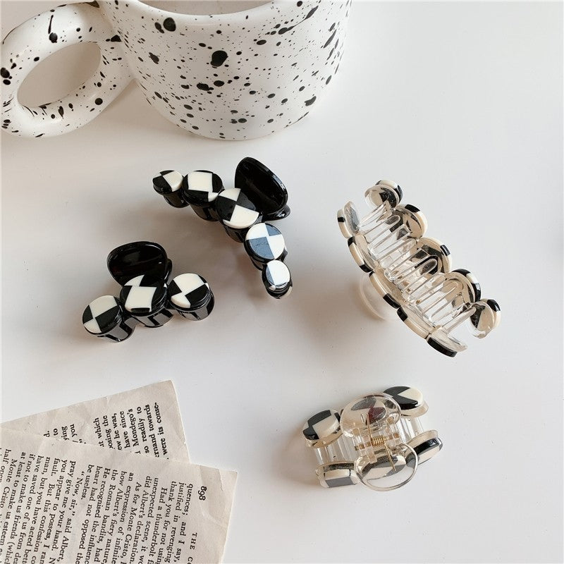 Checkerboard Arc Shape Hair Claw Clip