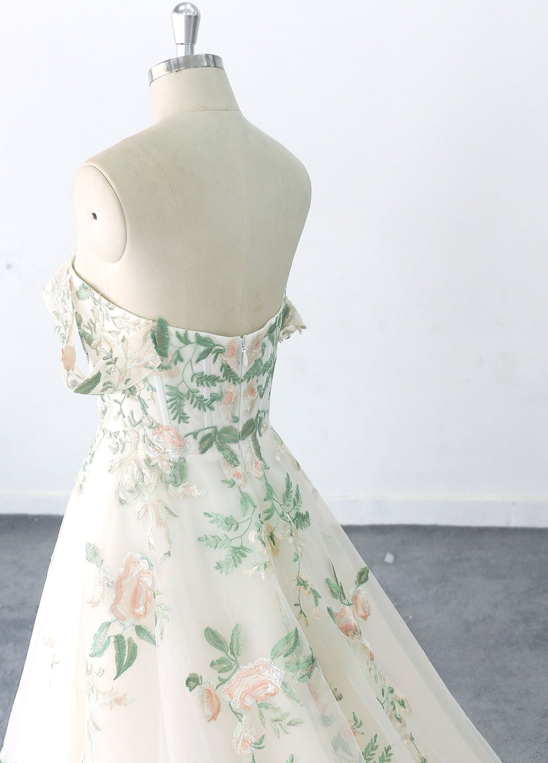 Romantic Forest Fairy Green Colorful Lace Wedding Dresses