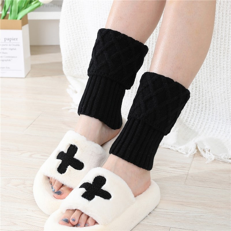 Short Diamond Knit Knee High Leg Warmers