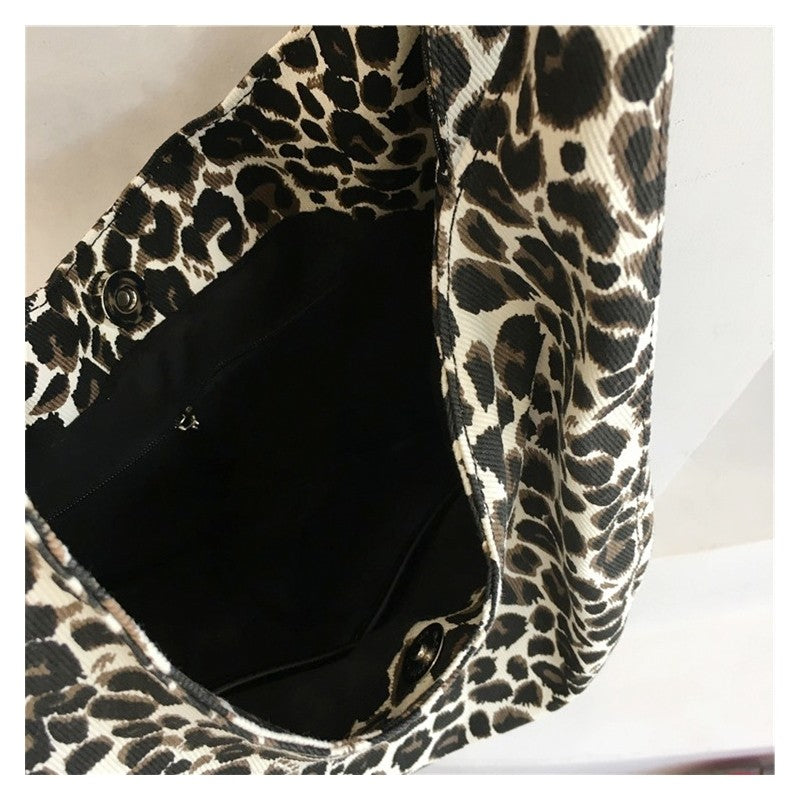 Leopard Print Large Capacity Underarm Canvas Bag