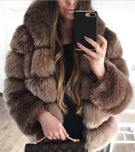 Winter Warm Artificial Fox Fur Overcoat for Women