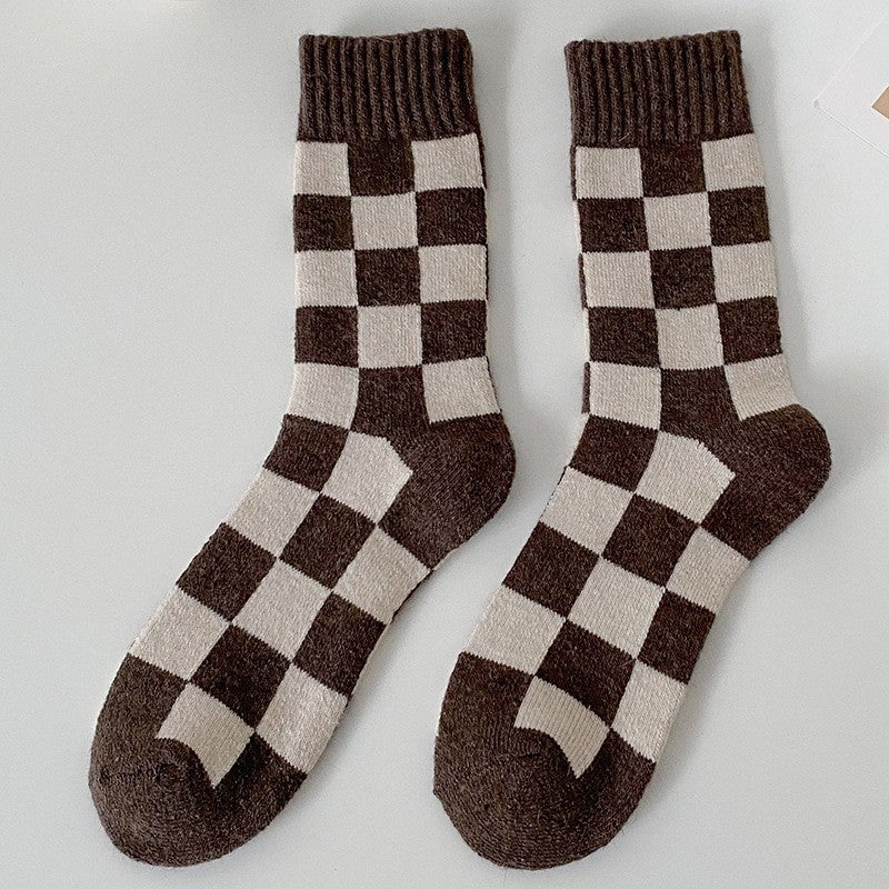 Women's Checkerboard Mid Calf Socks
