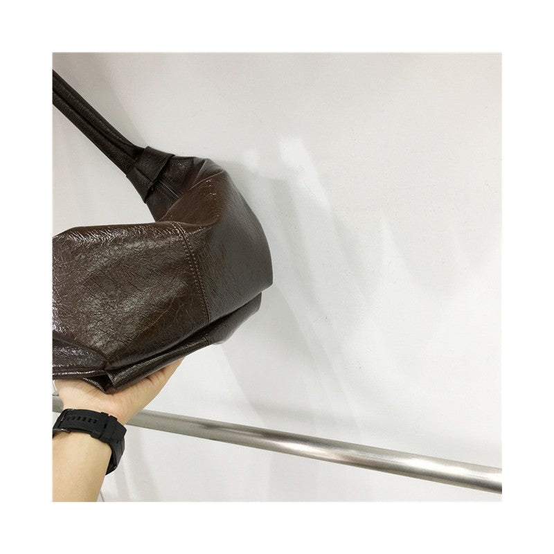 Vintage Soft Leather Wrinkle Dumpling Bag Large Capacity