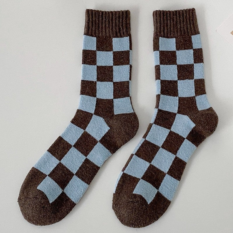Women's Checkerboard Mid Calf Socks