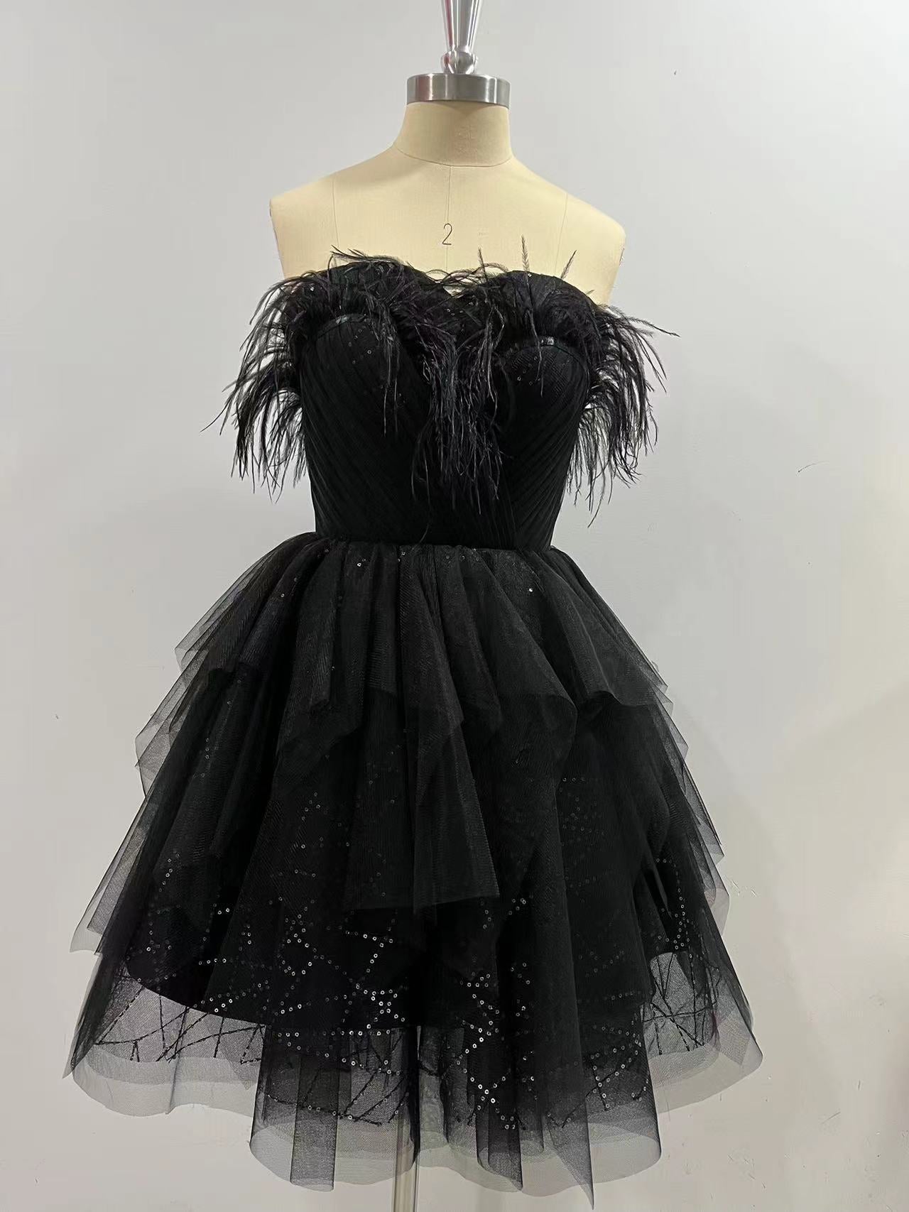 Sexy Strapless Little Black Dresses