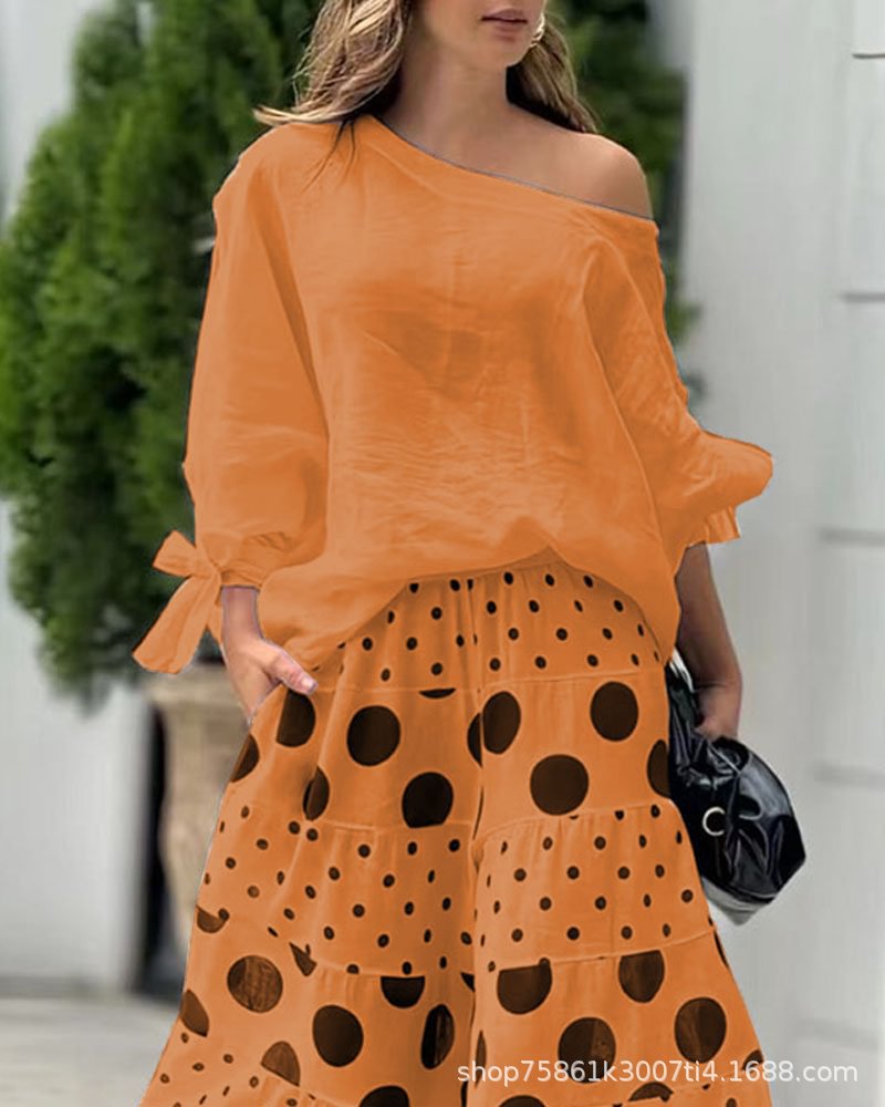 Fashionable 2-Piece Set: Printed Pants & Long Sleeve Top