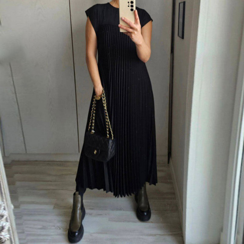 Elegant & Fashionable Round Neck Sleeveless Long Pleated Dress