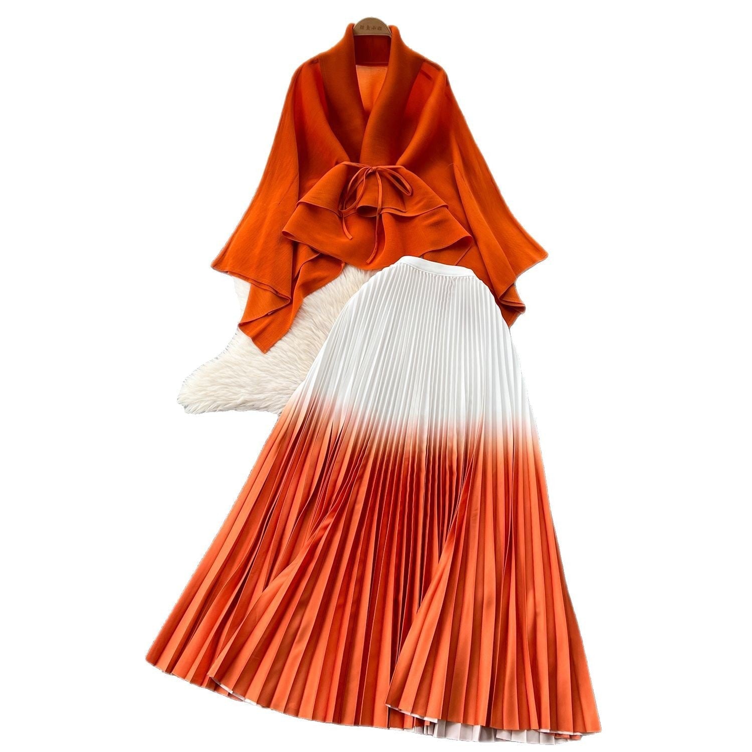 Women's Gradient Color Set - Loose Tie-Waist Pleated Top + High-Waisted Pleated Skirt