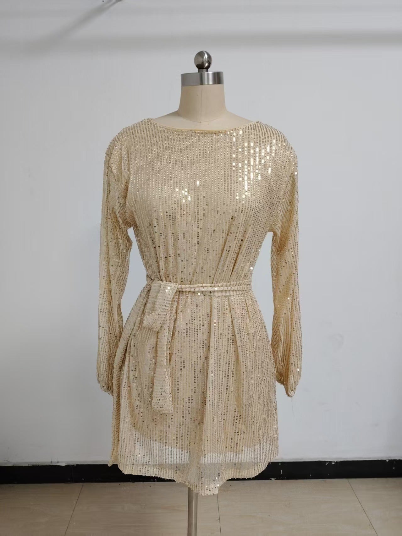 Sparkling Sequin Party Dress – Elegant Evening Gown for Festive Occasion