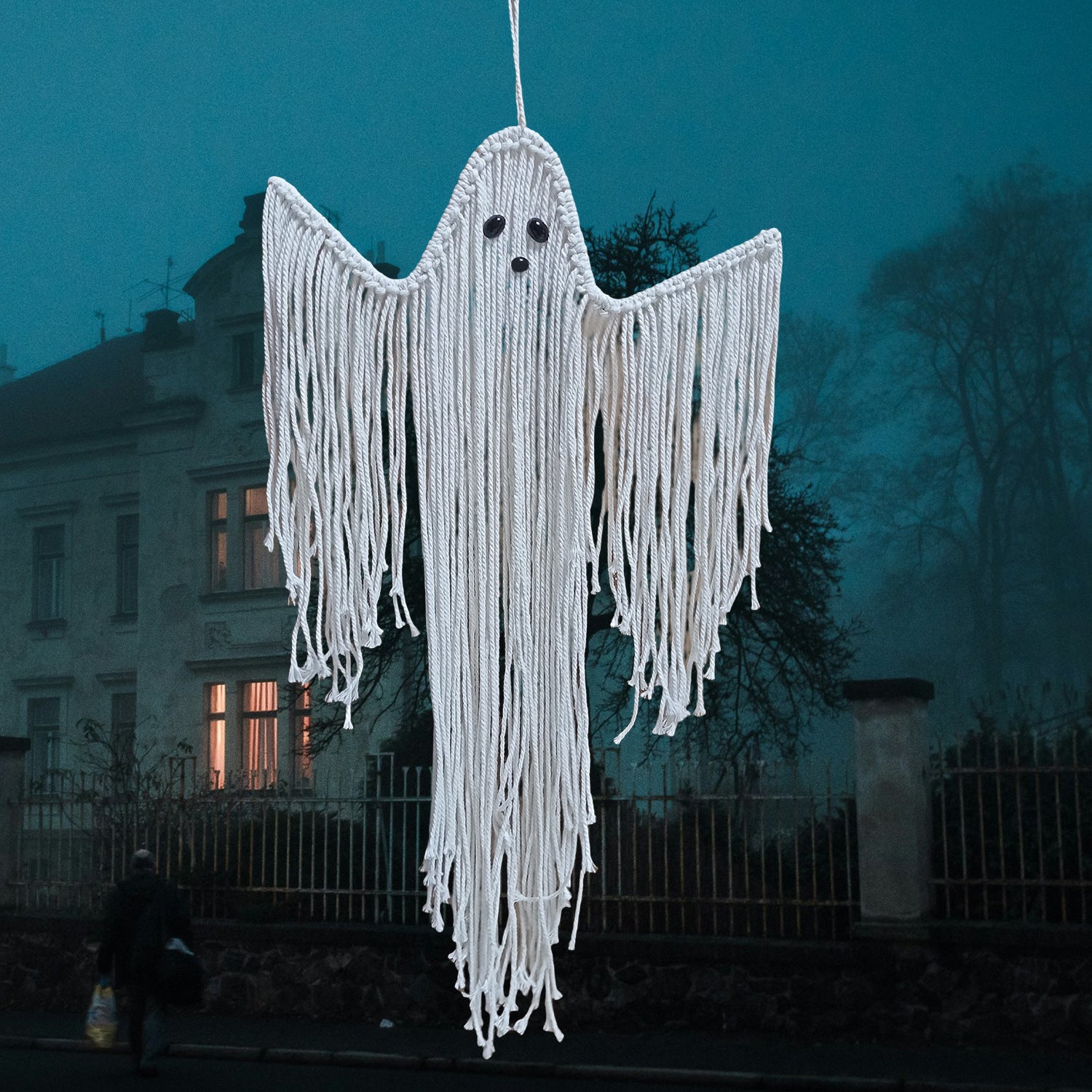Hand-Knotted Macrame Ghost Halloween Deco