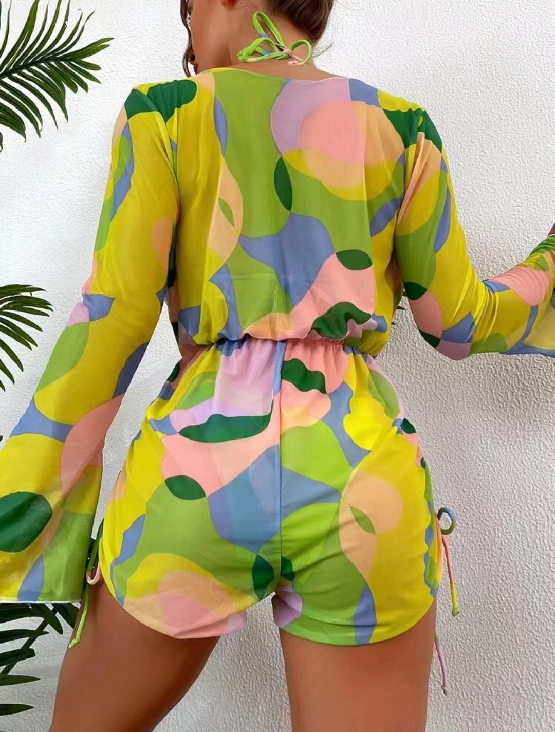 Sexy Long Sleeves Three Pieces Bikini Swimsuits