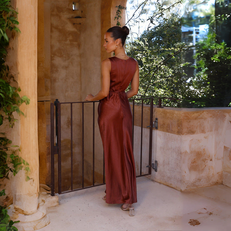 Sexy Deep V Neck Sleeveless Backless Evening Gown