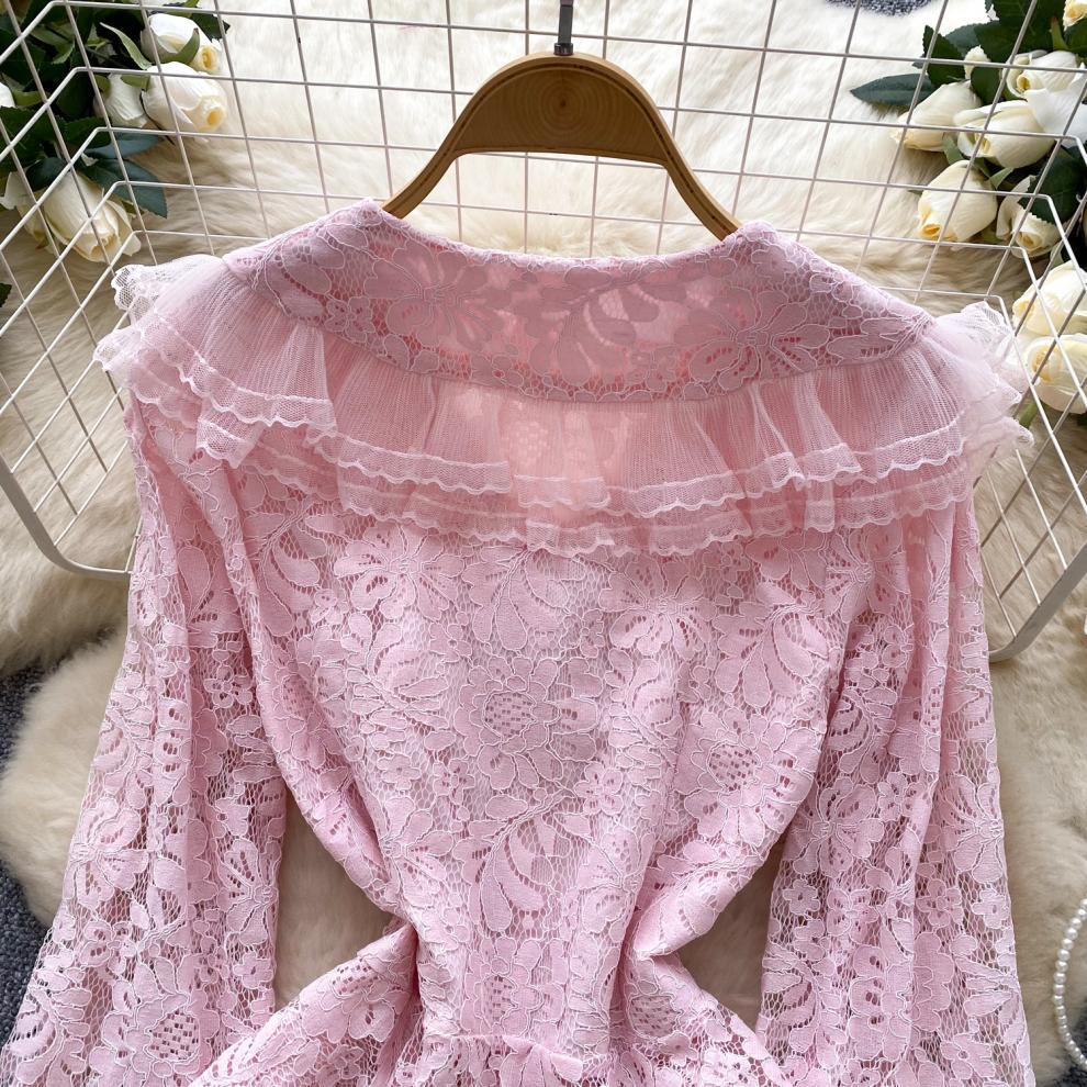 Lace Patchwork Lantern Sleeve Blouse