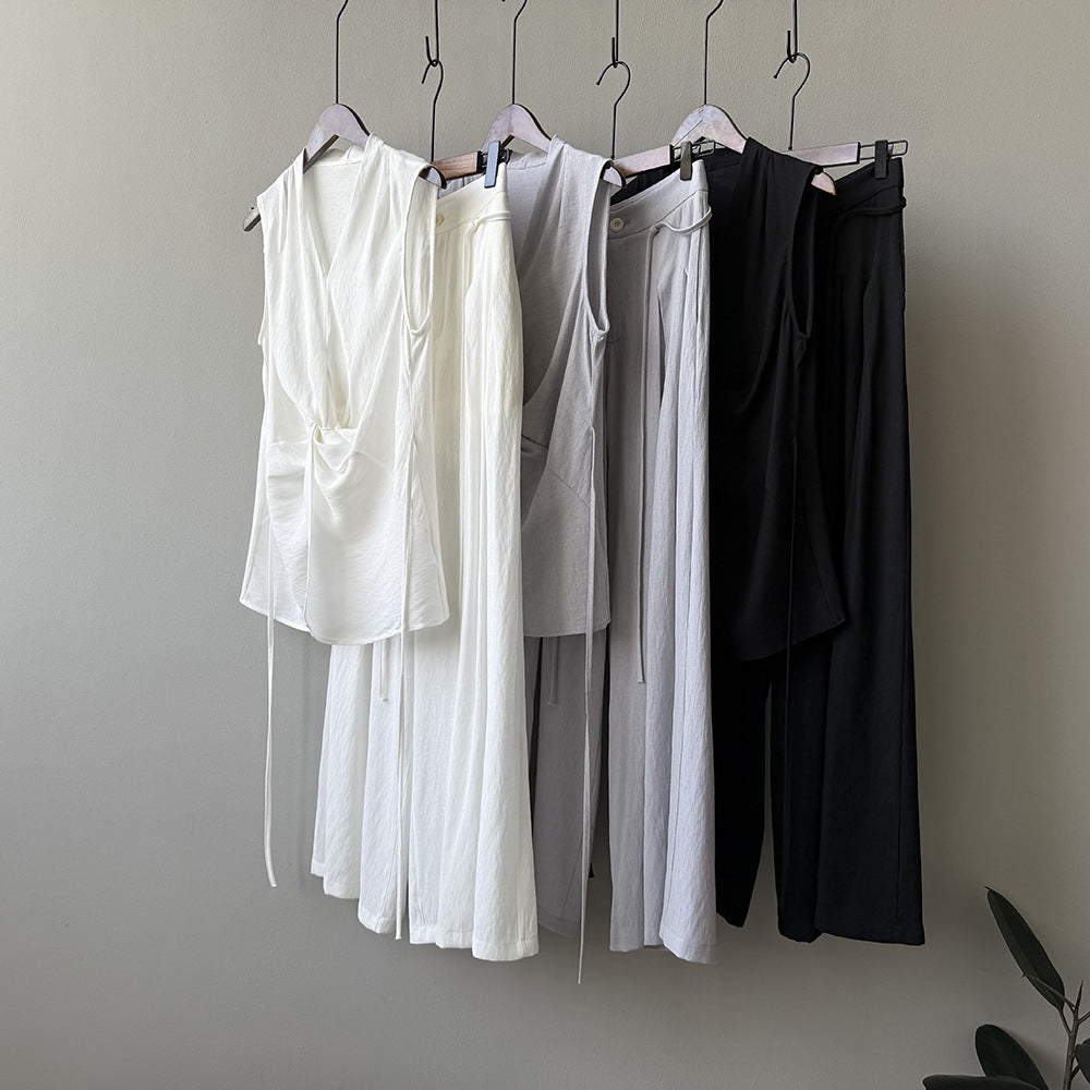 Designer Twist Knot Sleeveless Blouse Set for Women