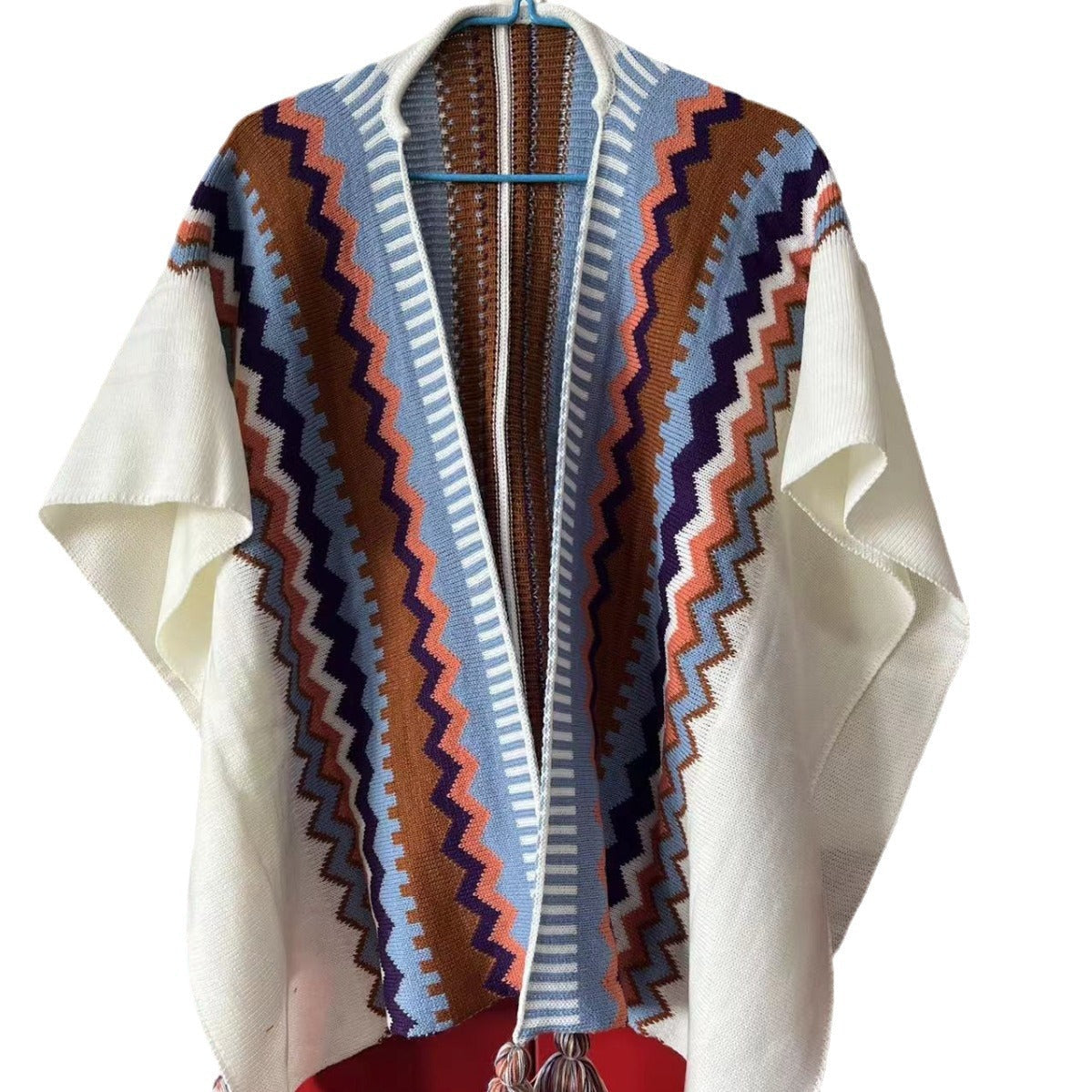 Bohemian Tassel Knit Cape – Free-Spirited & Stylish