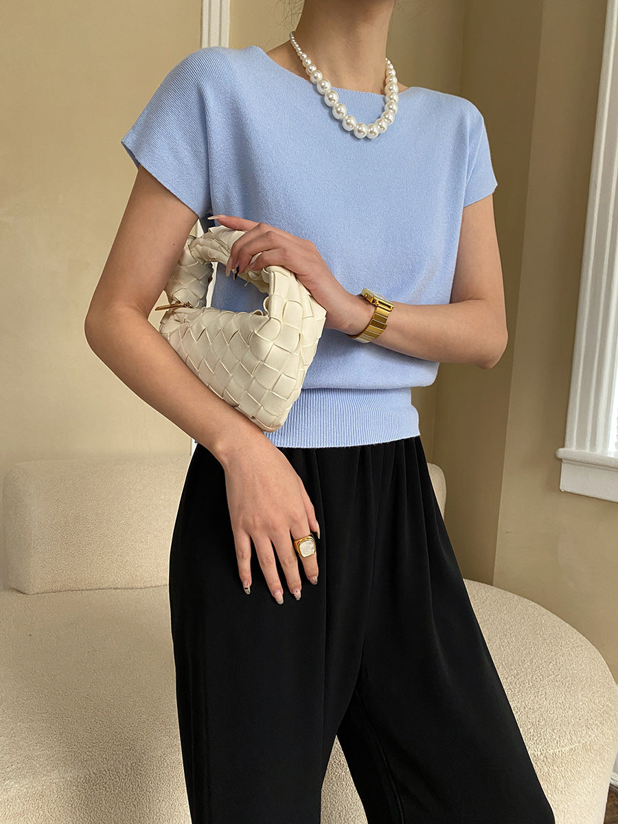 Women's Minimalist Short Sleeve Knit Top