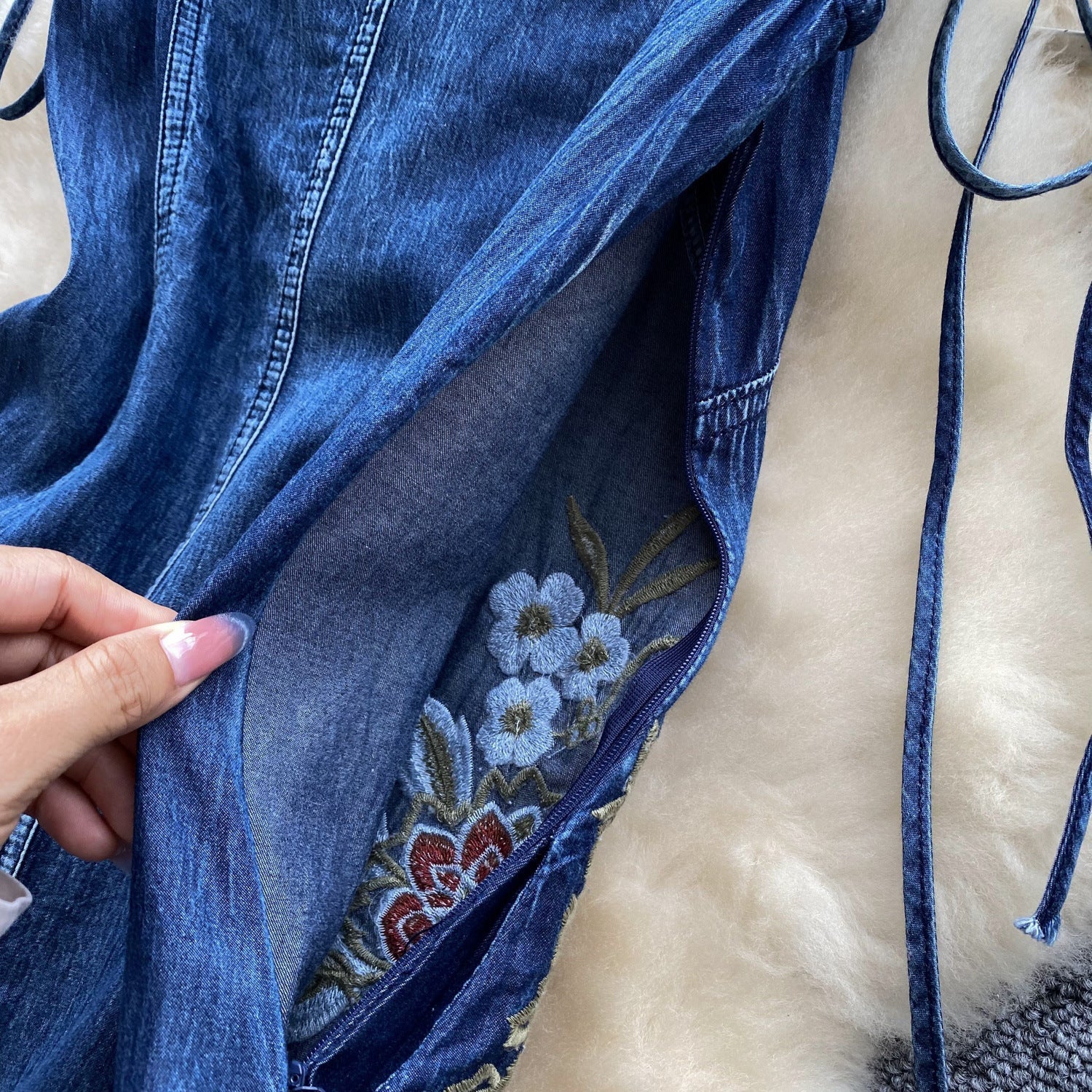 Retro Elegant Embroidery Women's Denim Dress