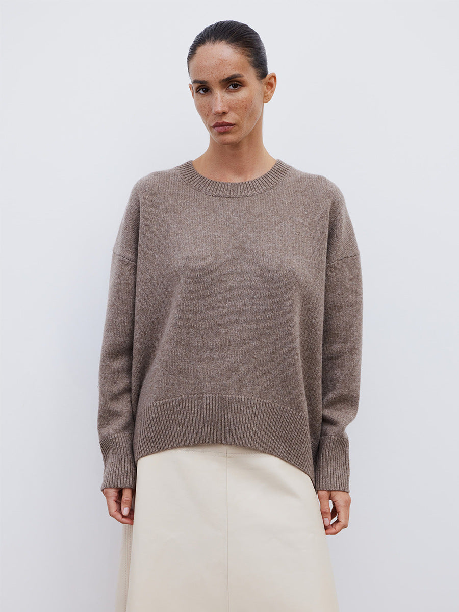 Women's Oversized Round Neck Long Sleeve Sweater