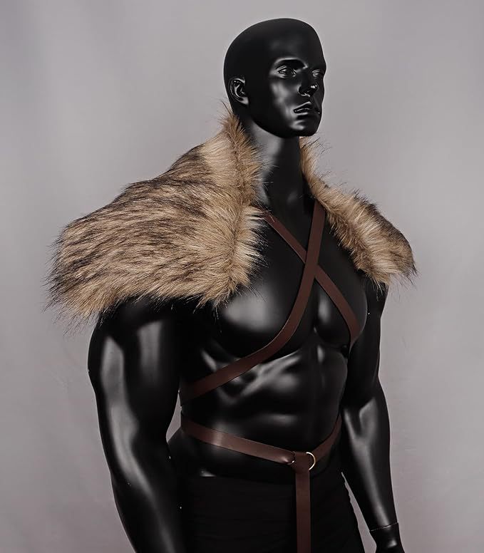 Men's Faux Fur Collar Medieval Cape