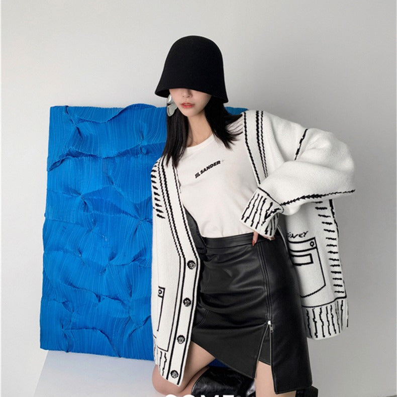 Oversized Black and White Graphic Doodle Knit Cardigan