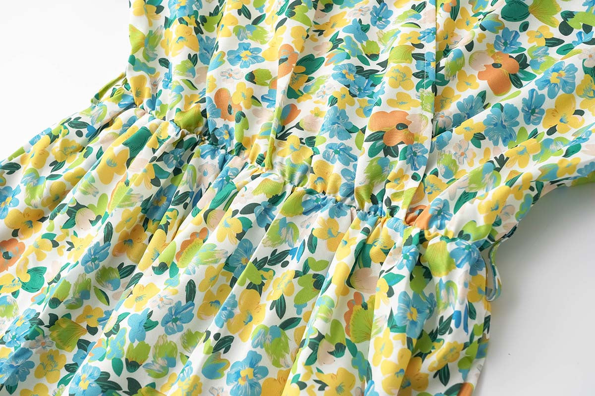 Women's Summer Floral V-Neck Split Hem Top